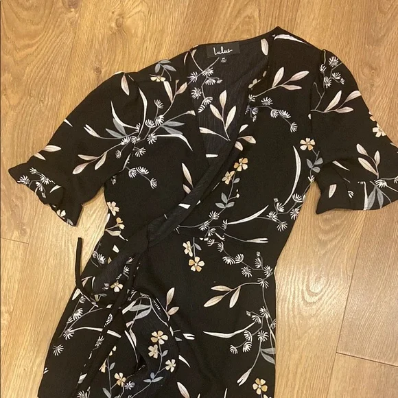 Floral Black Wrap Dress - Picture 3 of 7